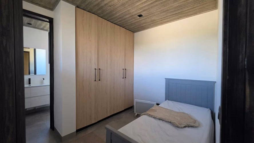 VENTA DE MODERNA Y EXCLUSIVA CASA EN LIMACHE - Imagen 20