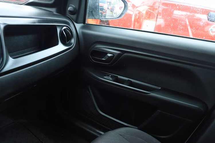 CAMIONETA RAM 700 DOBLE CABINA 2023 UN SOLO DUEÑO 1.4L BENCINA MT - Imagen 10