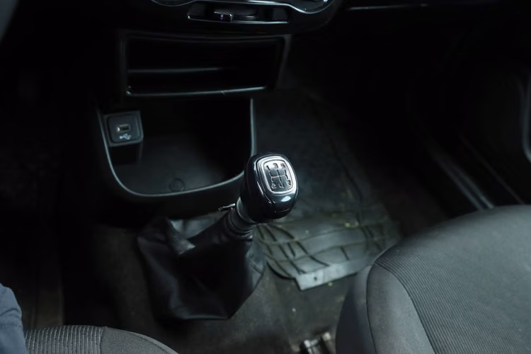 CAMIONETA RAM 700 DOBLE CABINA 2023 UN SOLO DUEÑO 1.4L BENCINA MT - Imagen 9