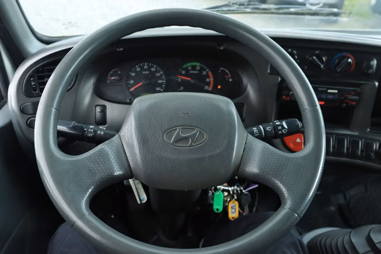 CAMION CERRADO HYUNDAI HD78 AÑO 2020 PARA 5000KG AL DIA FACTURABLE