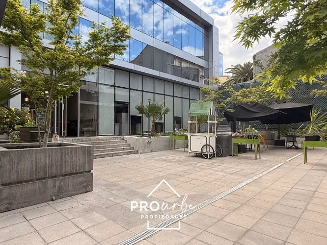 Oficina en arriendo en Providencia - Imagen 3