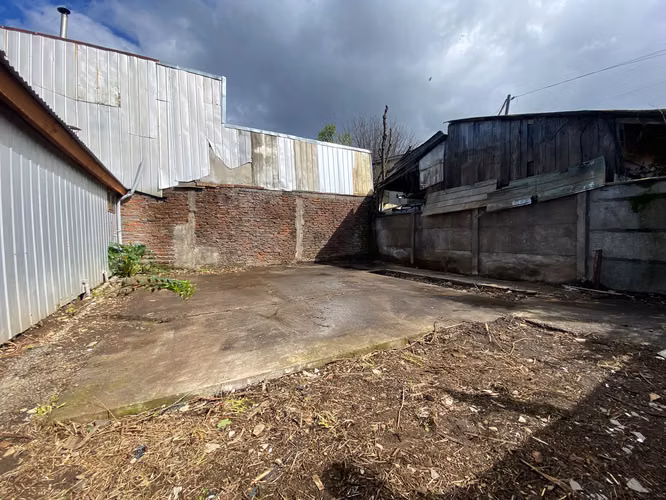 CASA EN CINCO NORTE, TEMUCO  2 DORMITORIOS, AMPLIO TERRENO - Imagen 20