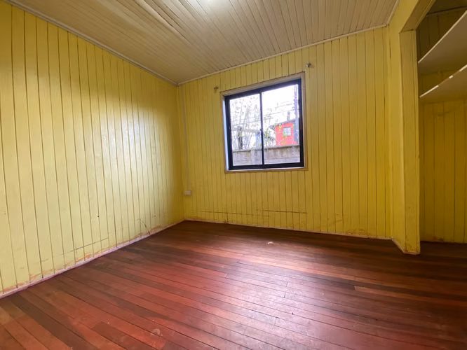 CASA EN CINCO NORTE, TEMUCO  2 DORMITORIOS, AMPLIO TERRENO - Imagen 16