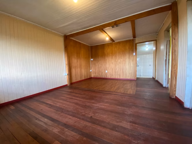 CASA EN CINCO NORTE, TEMUCO  2 DORMITORIOS, AMPLIO TERRENO - Imagen 11