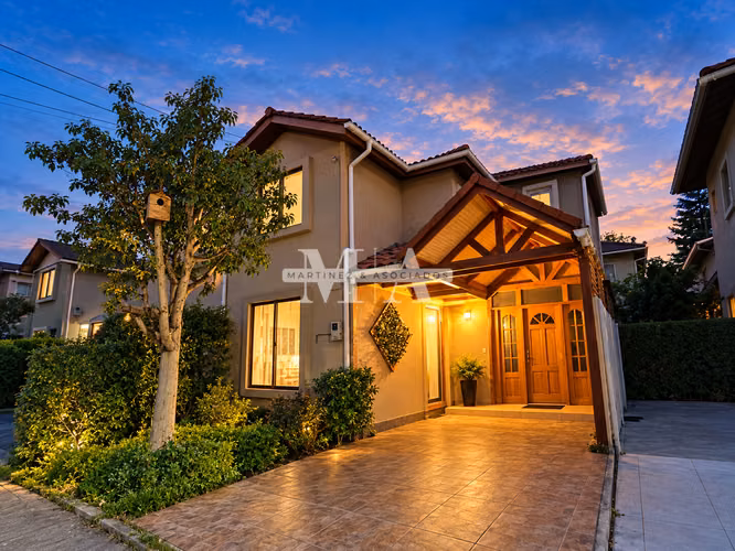  ¡ARRIENDA CASA EN CONDOMINIO EL ALBA DE NOS! 