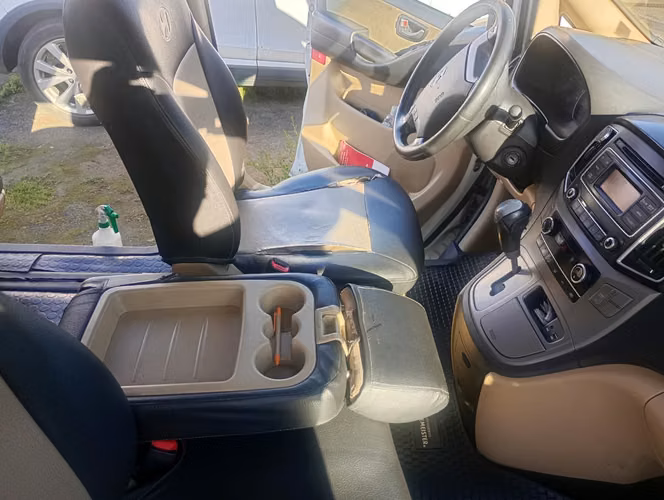 Hyundai h1 2018 AT