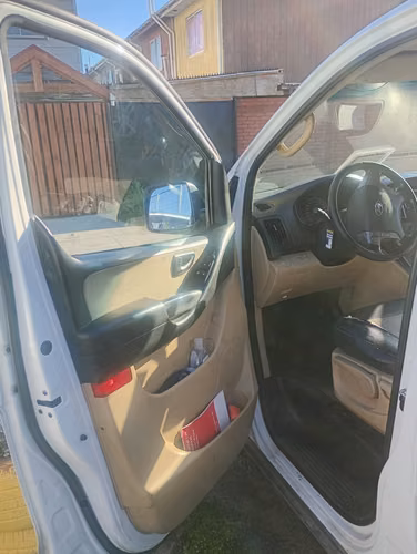 Hyundai h1 2018 AT