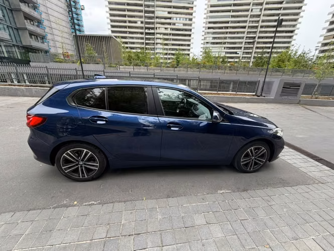 BMW 118I 1.5 AUT 2021 - Imagen 12