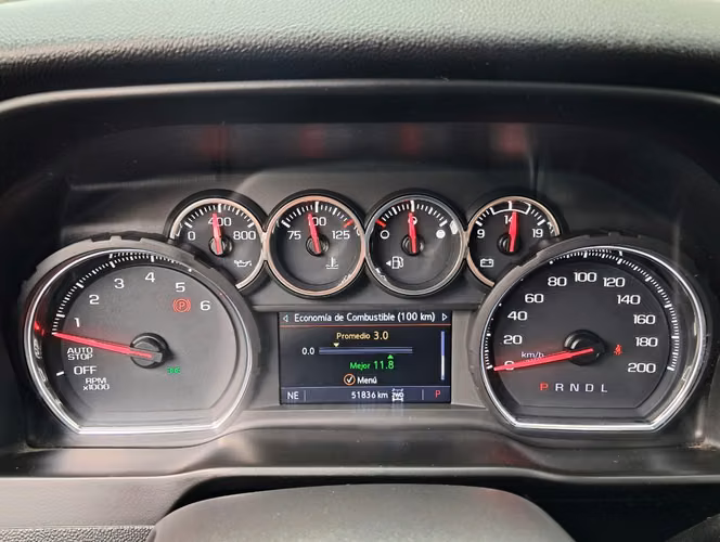 CHEVROLET SILVERADO 4X4 LT 5.3 AUT 2022 - Imagen 18