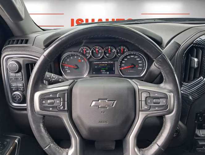 CHEVROLET SILVERADO 4X4 LT 5.3 AUT 2022 - Imagen 17
