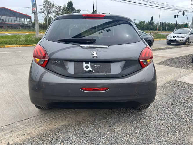 PEUGEOT 208 1.2 SIGNATURE PURETECH 4X2 2021 - Imagen 13