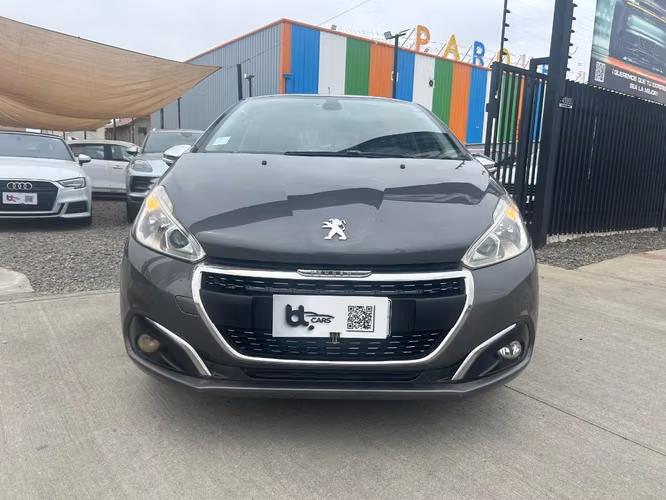 PEUGEOT 208 1.2 SIGNATURE PURETECH 4X2 2021 - Imagen 5