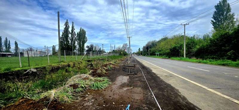 Vendo sitio de 5.000 con frente a Camino Antuco