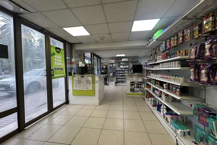 Gran local 287m²: ventas, bodegas y oficinas - Imagen 3