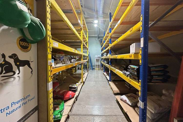 Gran local 287m²: ventas, bodegas y oficinas - Imagen 13