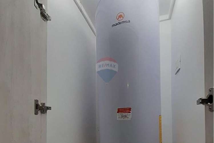 "arrienda moderno dpto carmen stgo" - Imagen 14