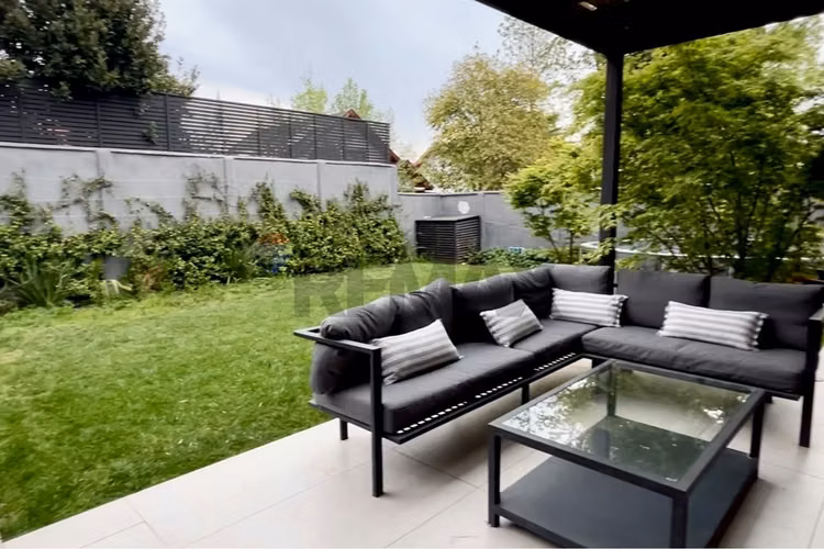 Casa remodelada en san carlos de apoquindo - Imagen 17