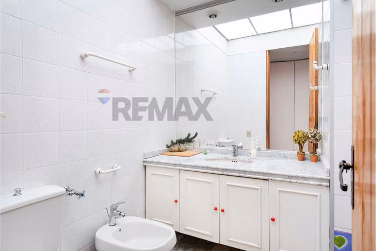 Arriendo exclusiva casa club golf lomas la dehesa - Imagen 32