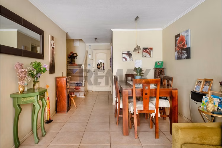 Linda casa 3dor+2est berta correa/av sta marta - Imagen 5