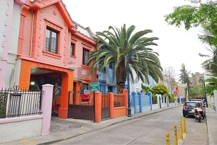 Casa patrimonial en venta en providencia, 241 m² - Imagen 3