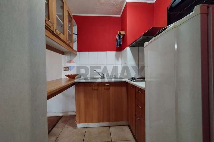 Arriendo amplio depto  1dorm 1b metro cal y canto - Imagen 4