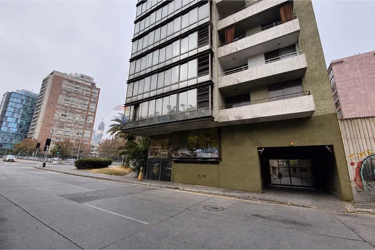 Departamento santiago calle moneda. 1d+1b