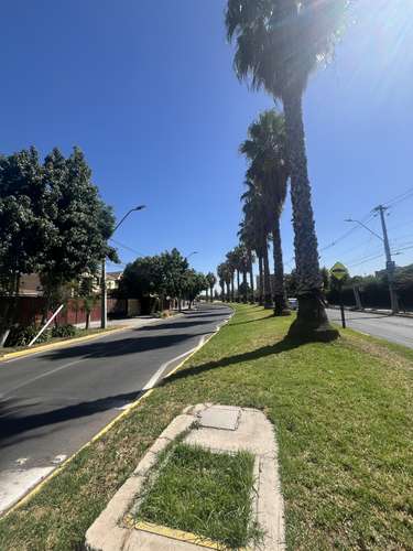 VENTA DE HERMOSA EN CASA MAIPÚ CON 3D2B
