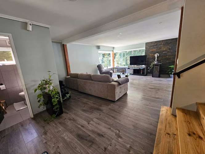 EXCLUSIVA CASA EN PICHIHUAPE REBAJADA A UF 8300