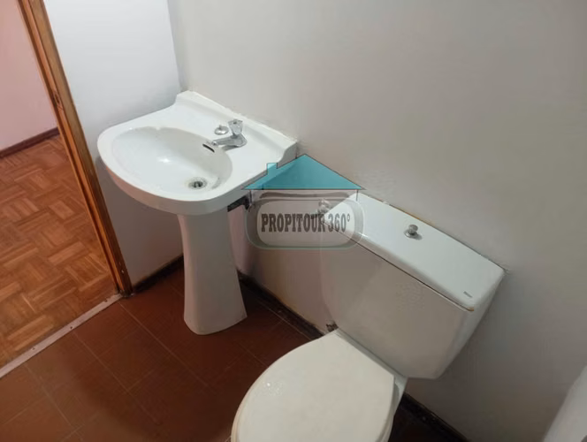SE ARRIENDA OFICINA EN CENTRO DE VALPARAÍSO