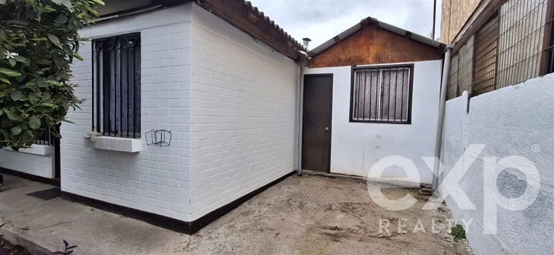 Casa en arriendo 3 dorm. La Estrella / La Travesía Pudahuel
