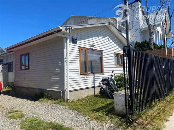 Casa Taller oficina y Galpón en venta en Punta Arenas