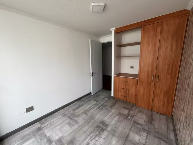 Arriendo amplio departamento de 4 habitaciones - Imagen 18