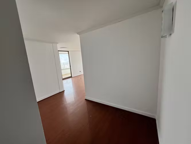 Arriendo amplio departamento de 4 habitaciones - Imagen 3