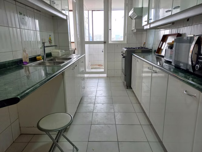 Depto.3 dorm 2 baños + servicio Metro Colon (93912) - Imagen 6