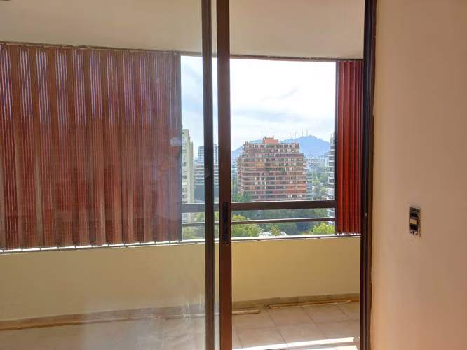 Depto.3 dorm 2 baños + servicio Metro Colon (93912) - Imagen 10