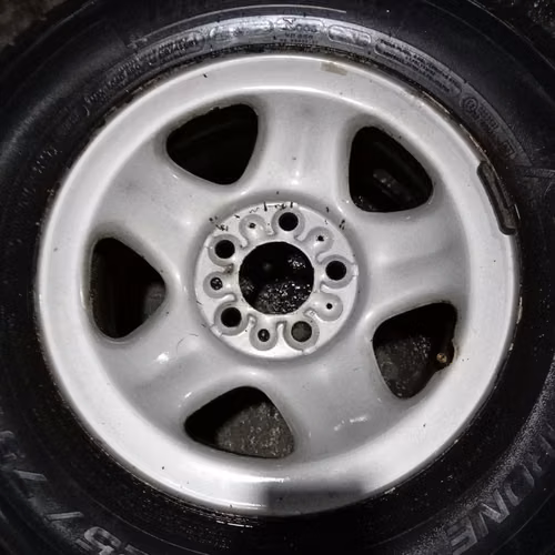 2 Llantas G.Cherokee con Neumáticos Michelín 4x4 Synchrone 225/75R15 - Imagen 7