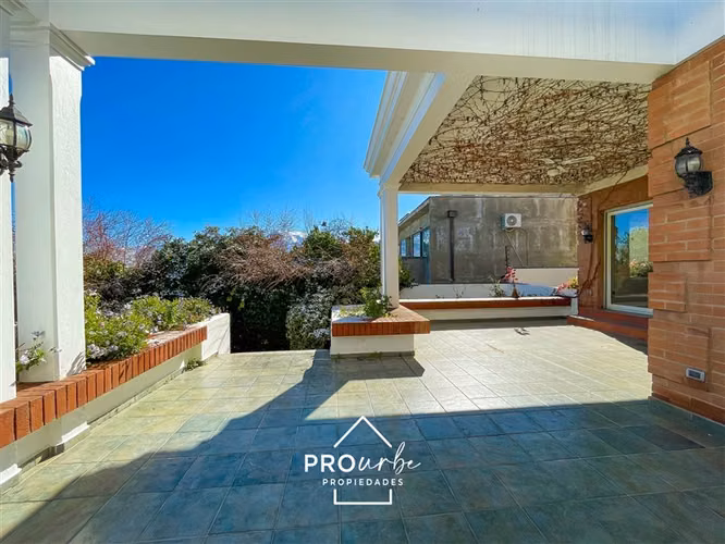 Casa en arriendo de 7 dorm. en Las Condes - Imagen 31