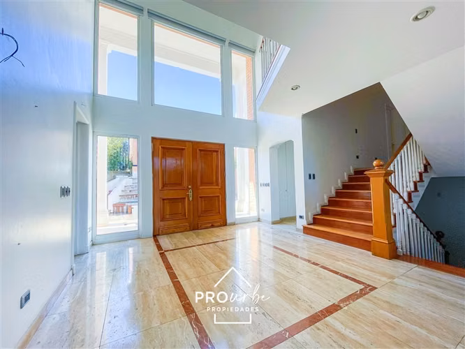 Casa en arriendo de 7 dorm. en Las Condes - Imagen 4