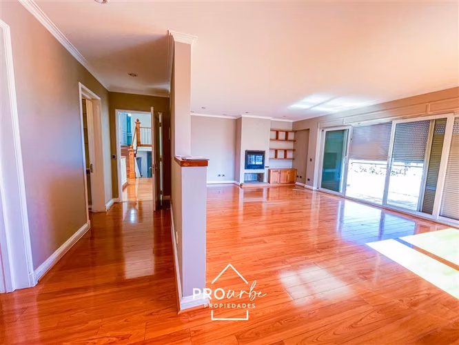 Casa en arriendo de 7 dorm. en Las Condes - Imagen 6