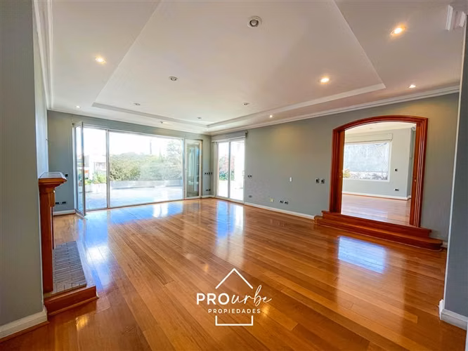 Casa en arriendo de 7 dorm. en Las Condes - Imagen 10