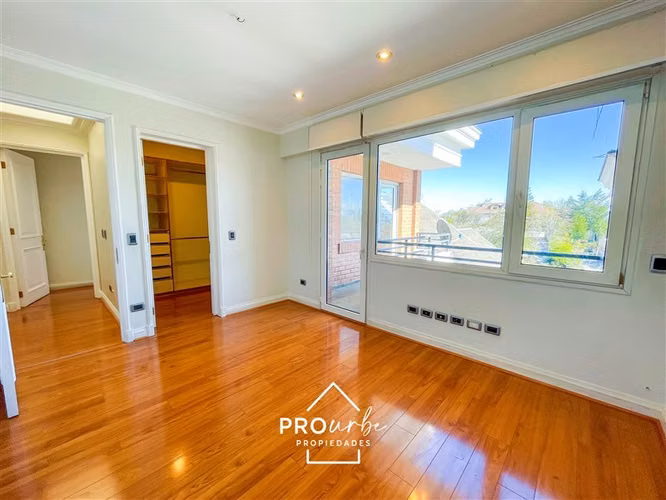Casa en arriendo de 7 dorm. en Las Condes - Imagen 17