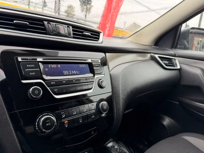NISSAN QASHQAI 2019 - Imagen 10