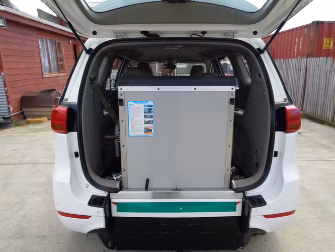 kia carnival año 2018 diesel aut.sello verde recien llegada - Imagen 6