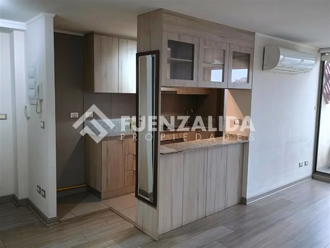 Departamento en arriendo de 3 dorm. en San Miguel - Imagen 1