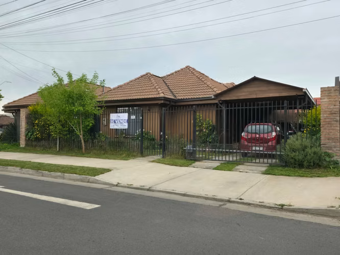 Vende Linda Casa en Hacienda del Boldo – Curicó