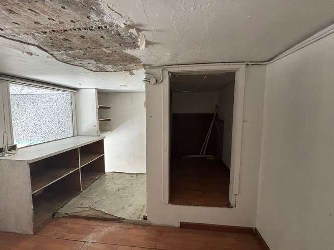 Oportunidad inversionistas! 2 locales en venta, Traslaviña, Viña del Mar.