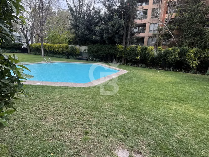 Departamento en Vitacura: Luz, Confort y Conectividad Total - Imagen 15