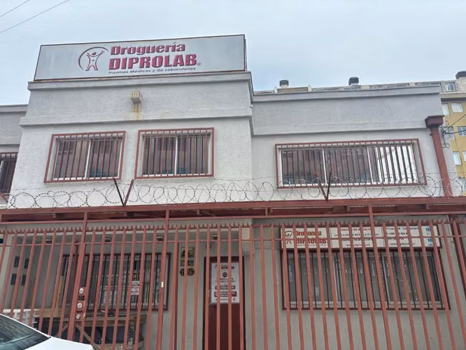 Gran Local Comercial en Concepción, almacenamiento y bodegas