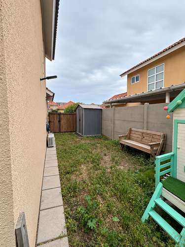EN VENTA MODERNA CASA EN CONDOMINIO CERRADO (185167)