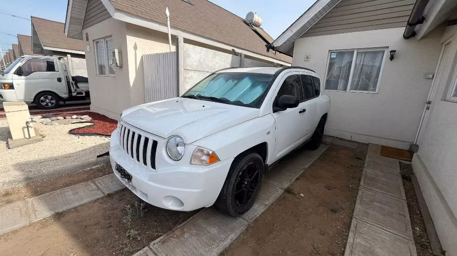 Jeep compass sport 2008